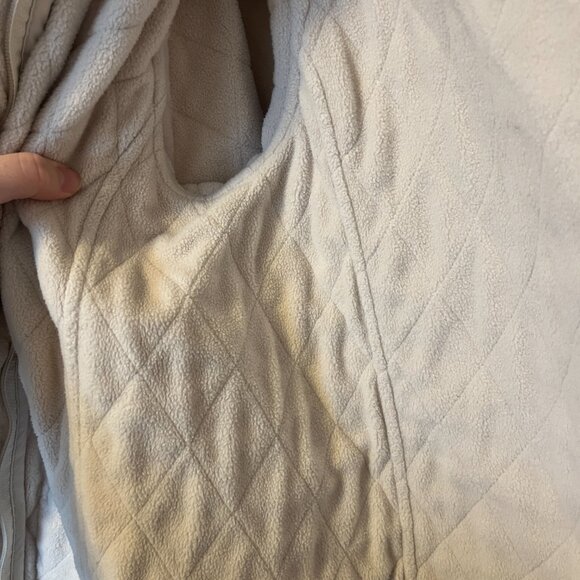 Cream Quilted Van Heusen coat - Picture 5 of 5